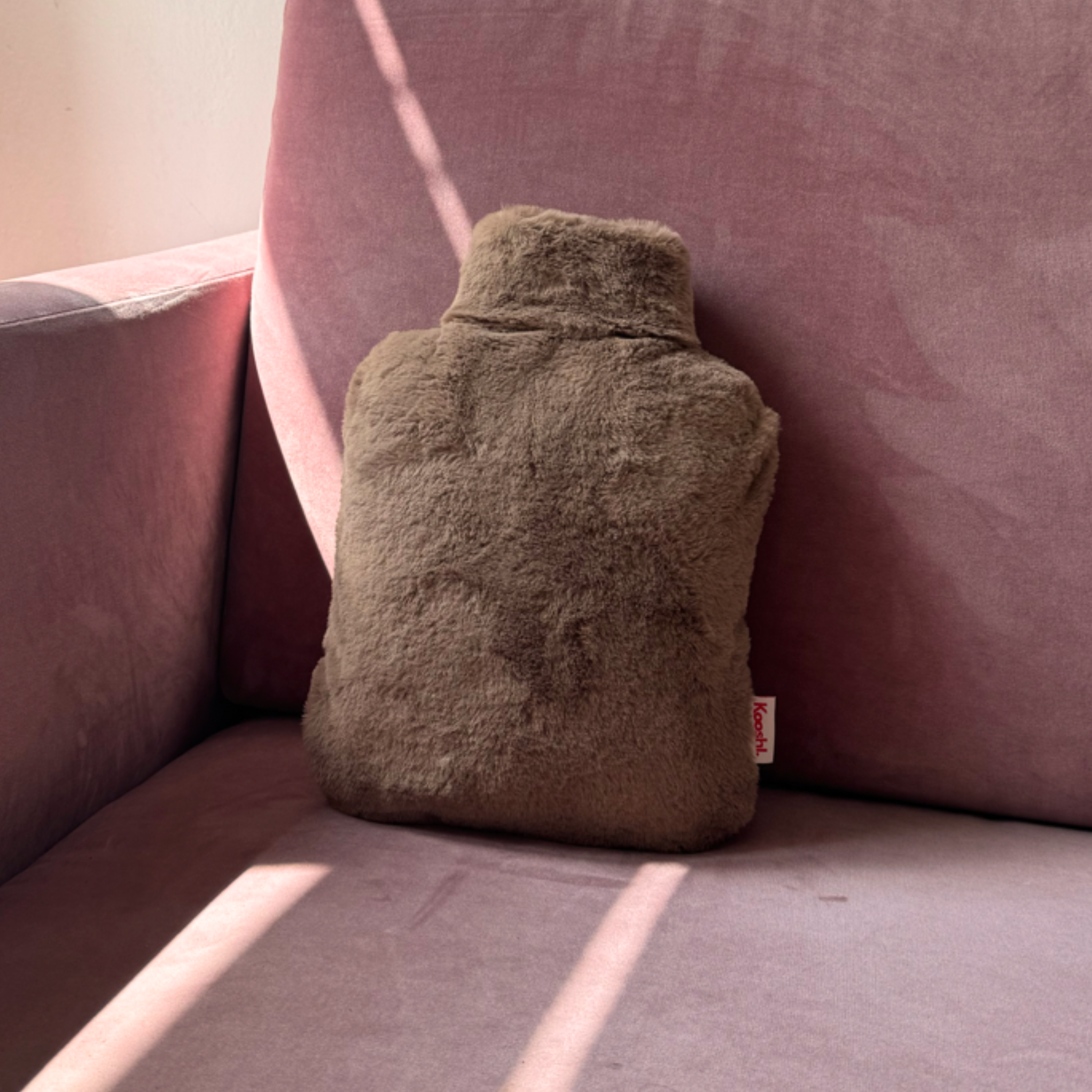 Kooshl Glow | Premium Wärmekissen| Kuschelfell Walnussbraun