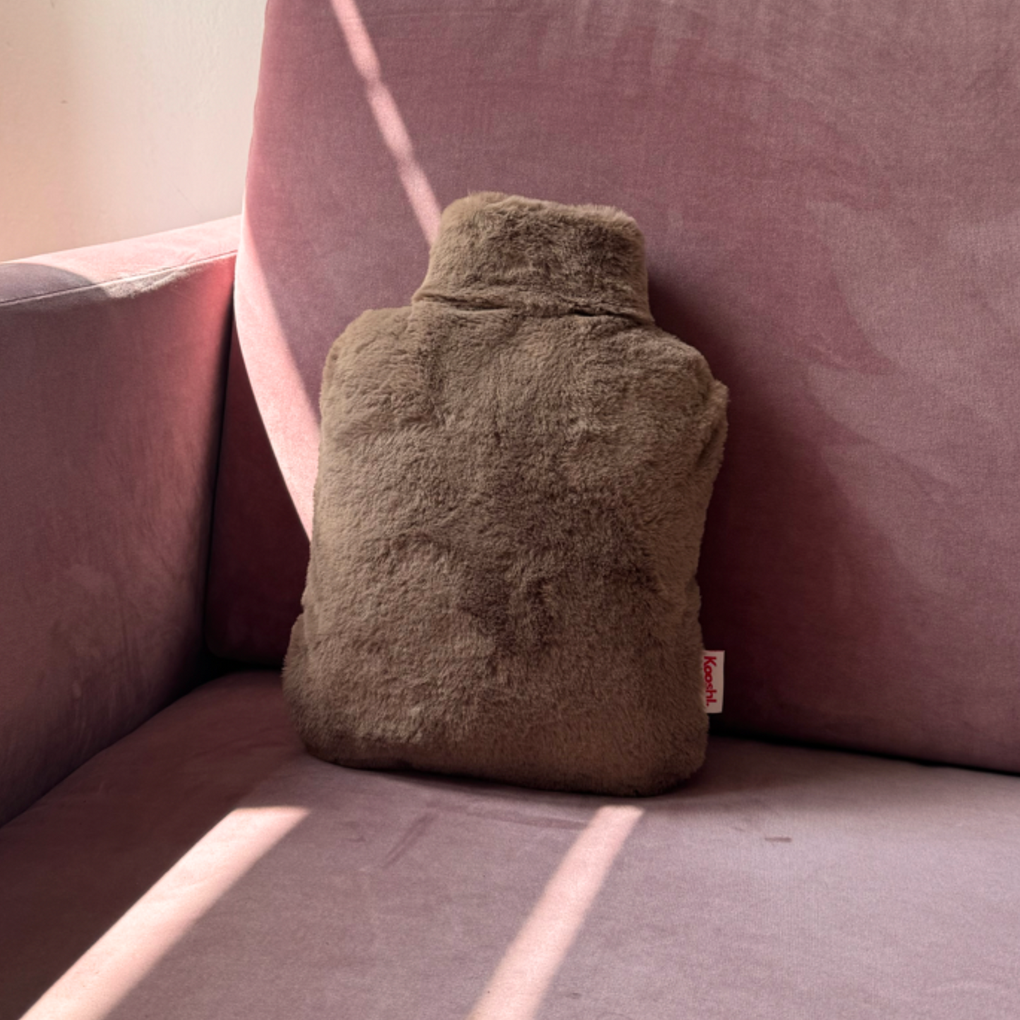 Kooshl Glow | Premium Wärmekissen| Kuschelfell Walnussbraun